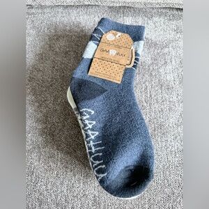 NWT GAA HUU youth 3-pk insulated cozy soft socks